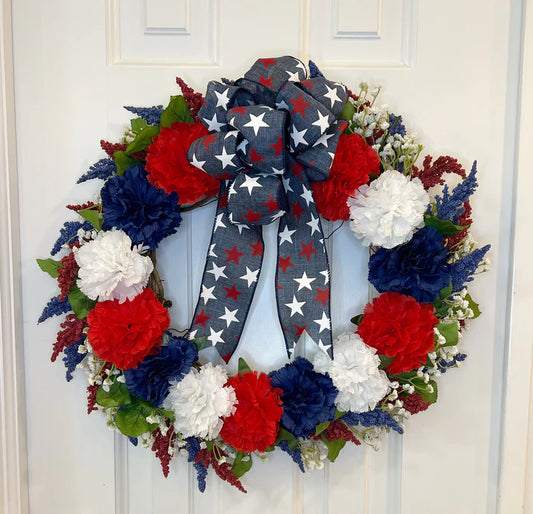 Celebrating Patriotism with Stunning Floral Decor: Flower Arrangements and Wreaths