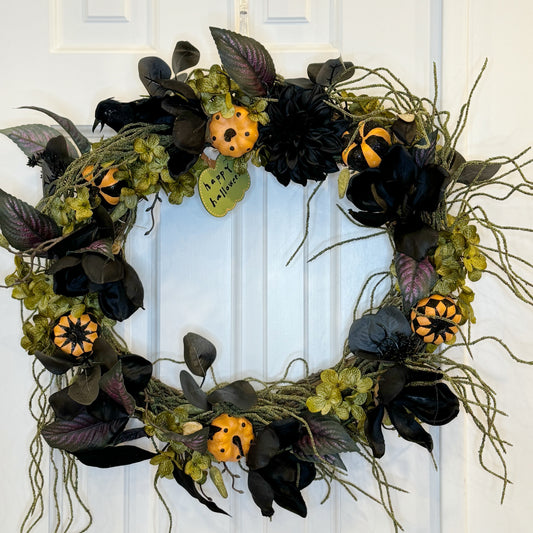 Halloween Wreath with Pumpkins