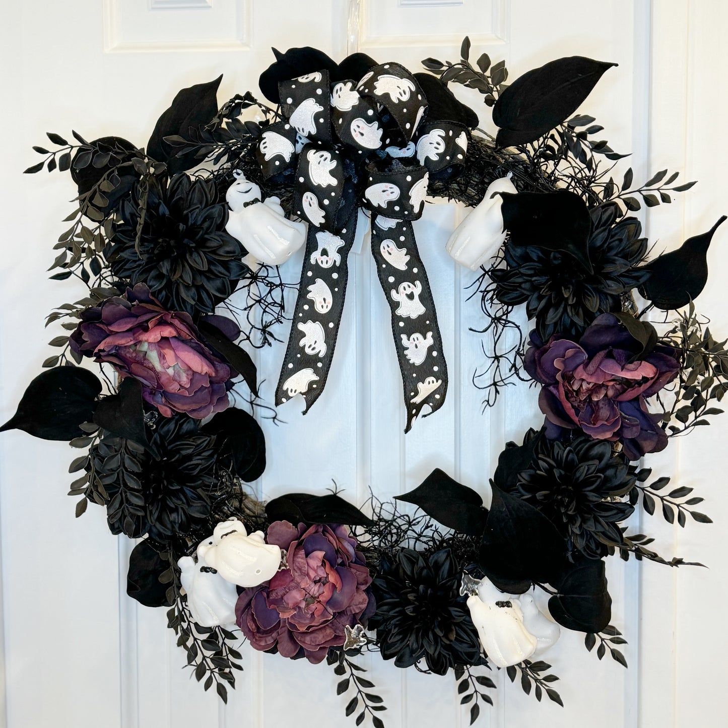 Ghost-Themed Wreath with Lights