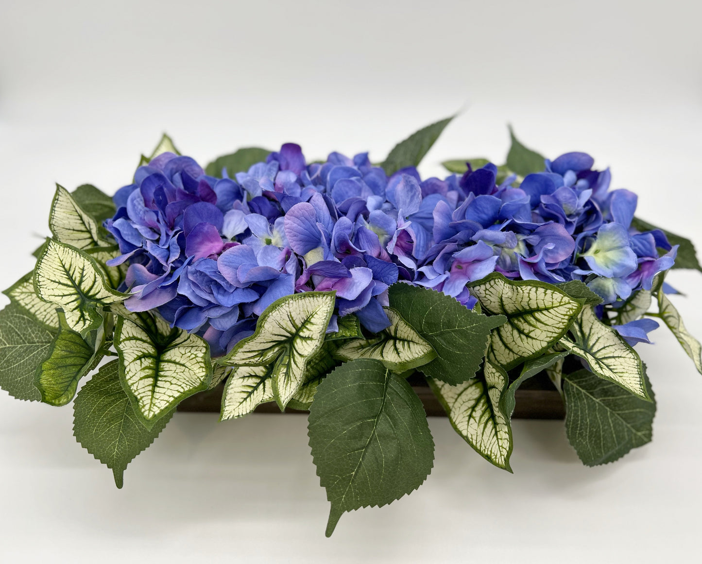 Lifelike Beauty in a Box: Blue Hydrangeas Leaves