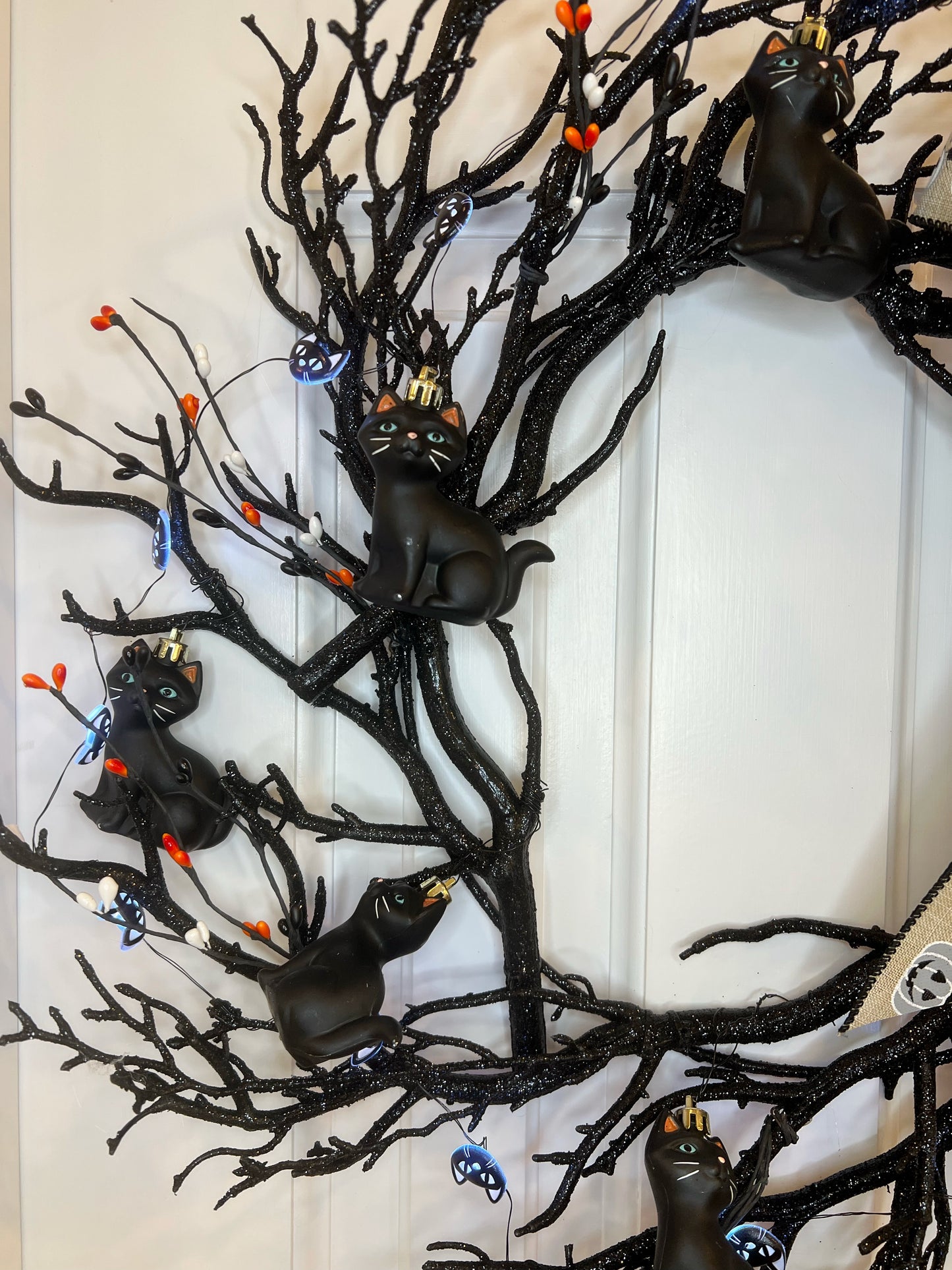 Halloween Black Cat Wreath with Lights