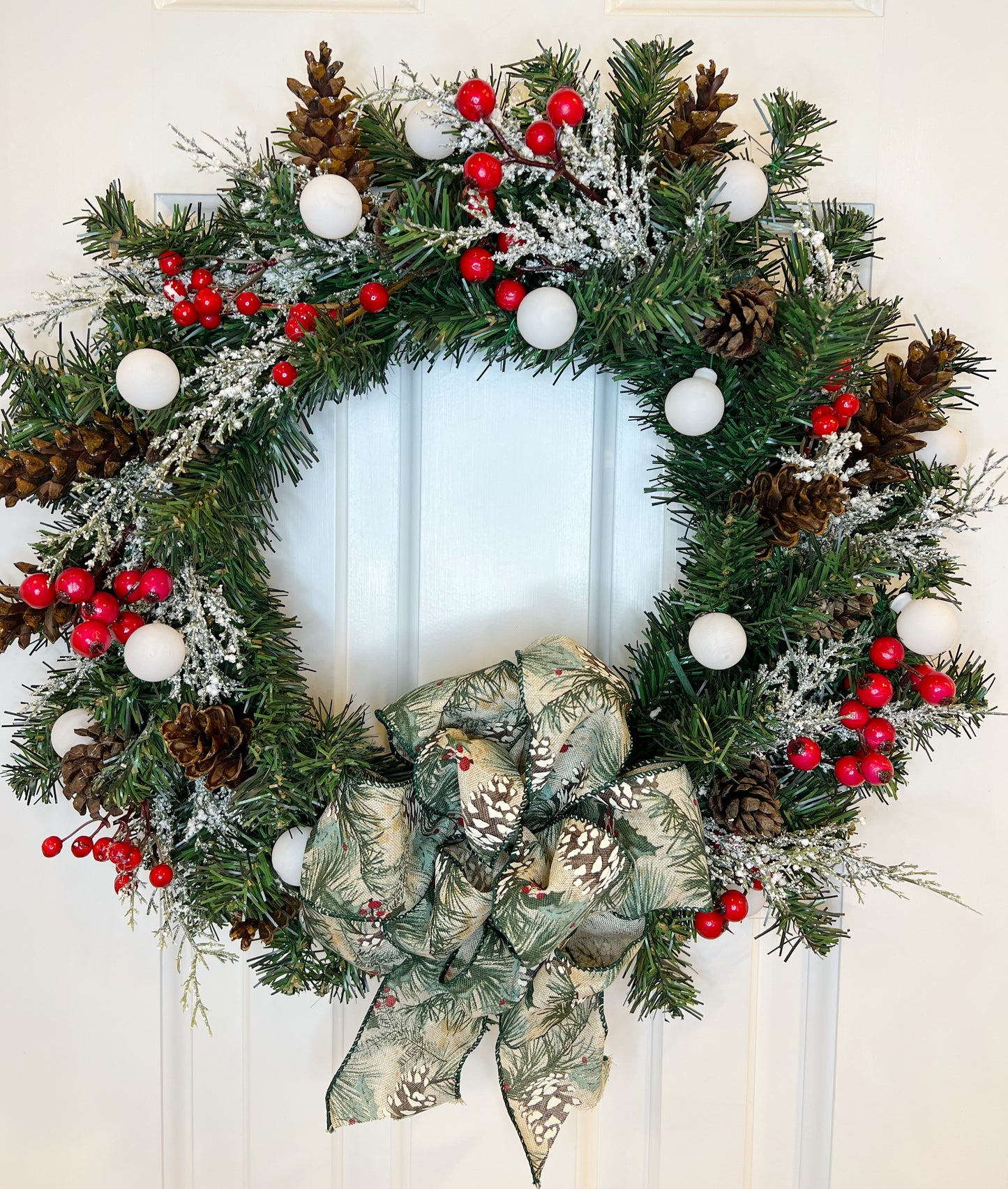 16" Holiday Wreath with Pinecones & Berries