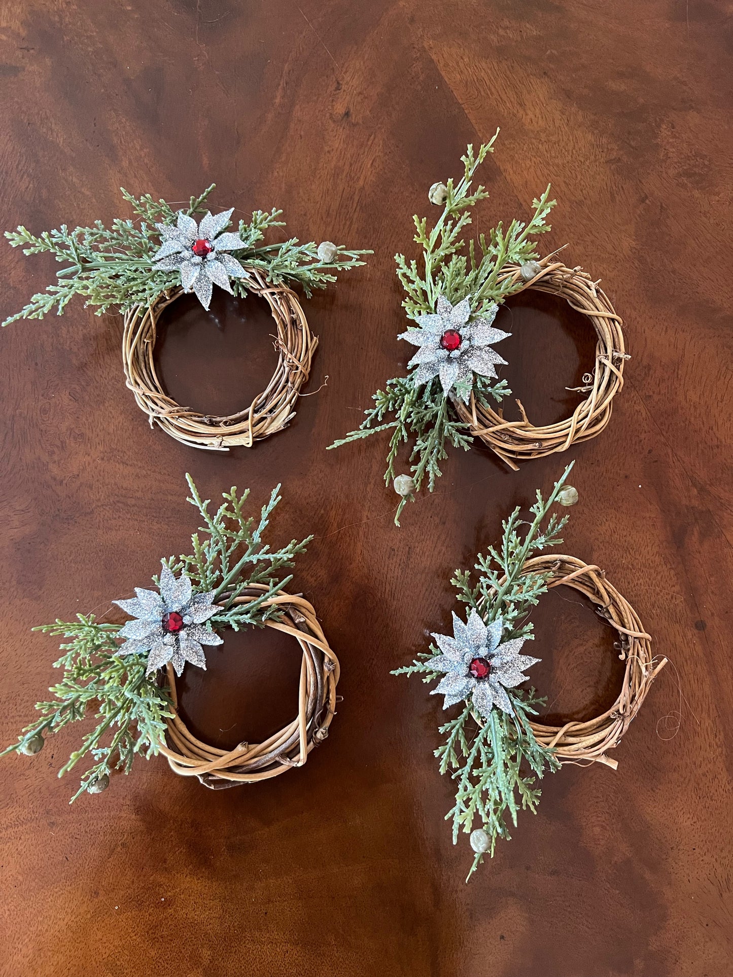 Holiday Poinsettia Napkin Rings