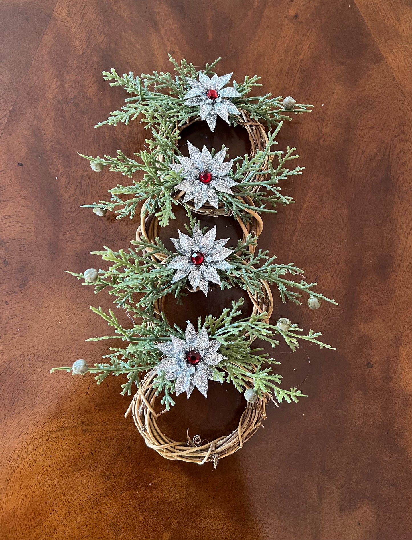 Holiday Poinsettia Napkin Rings