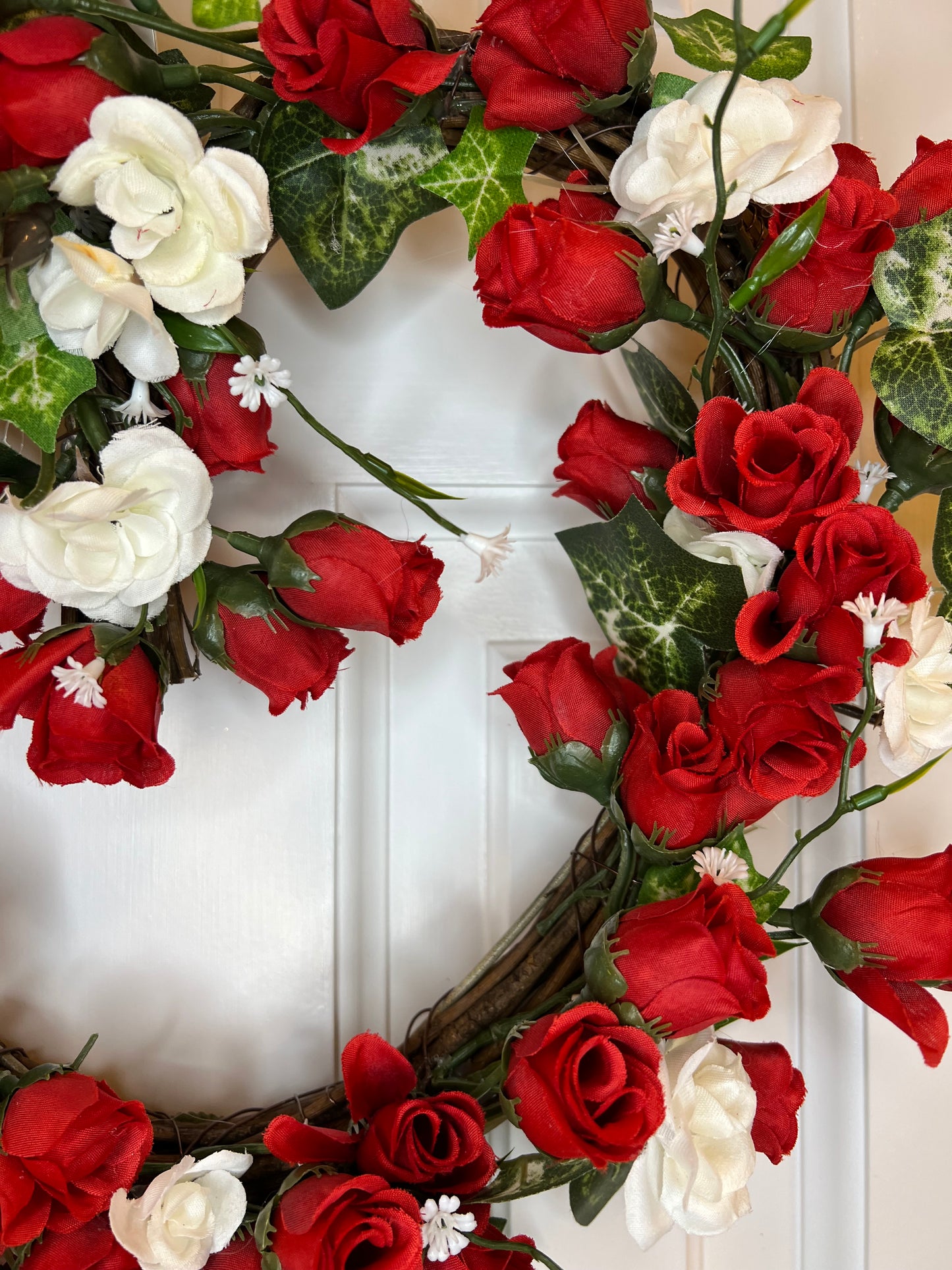 14" Red & White Roses Heart Wreath