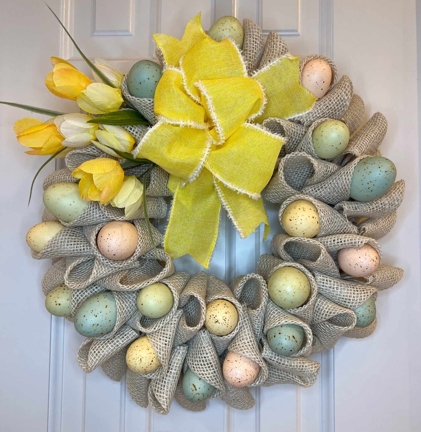 16" Burlap and Eggs Spring Wreath
