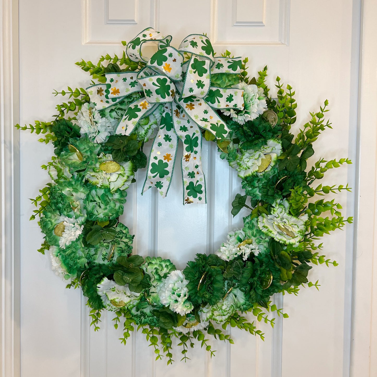 16" St. Patrick's Carnation Wreath